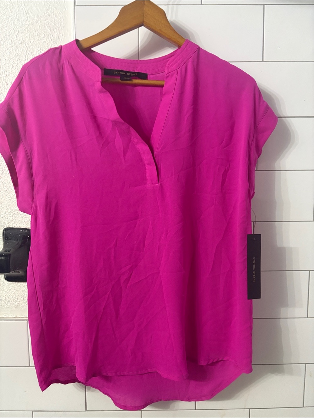 Cynthia Steffe Hot Pink Split-Neck Short Sleeve Blouse